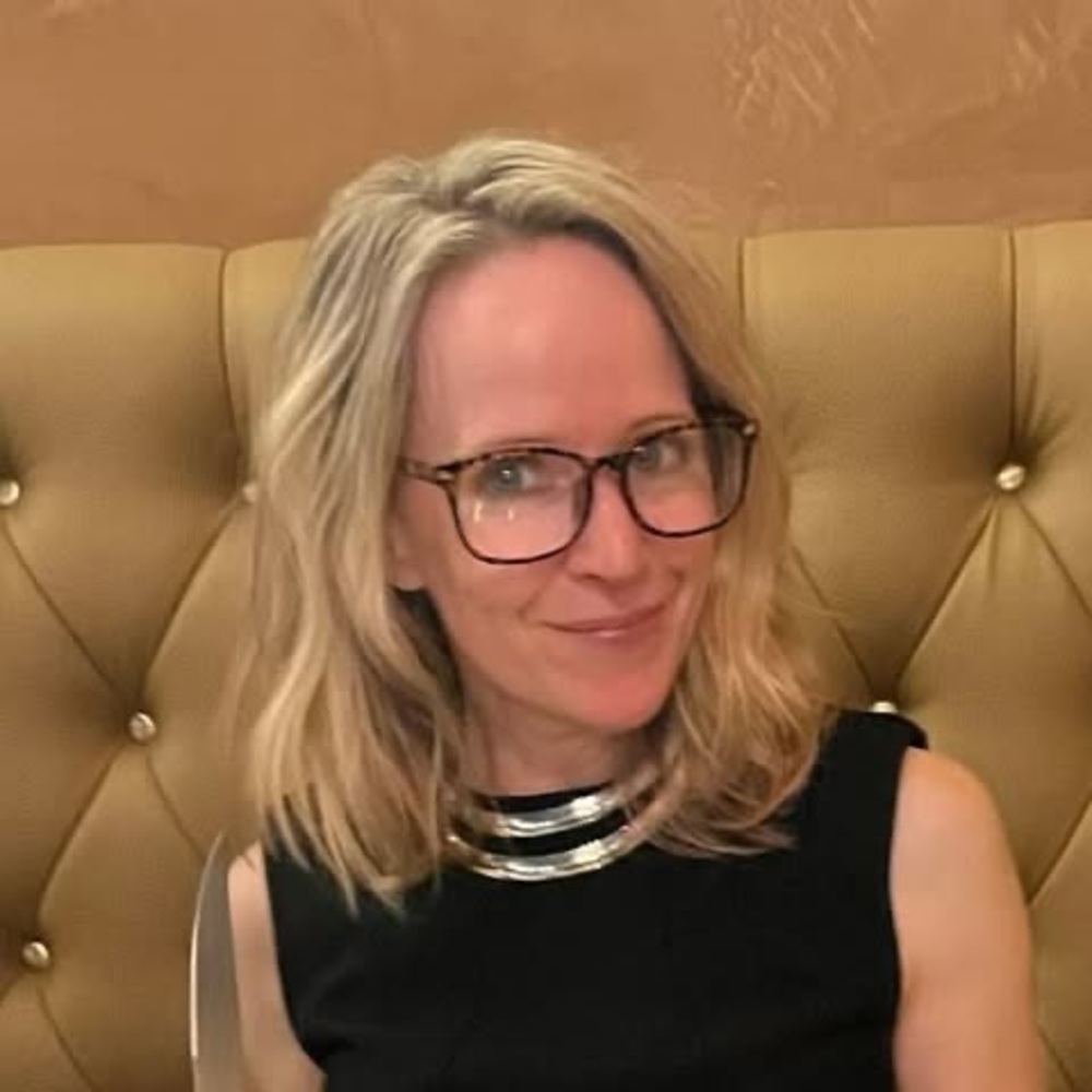 Meet your Posher, Christine